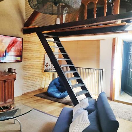 Chez Fanny - Le Loft - Centre Historique Cahors Cathedrale Apartment Ngoại thất bức ảnh
